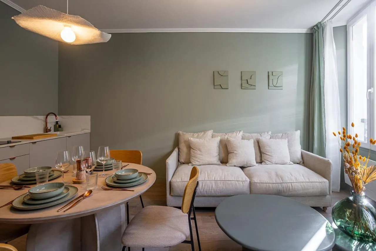 The Liberty Green Suite Paris