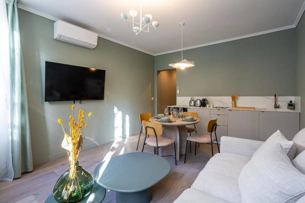 Apartment The Liberty Green Suite Paris